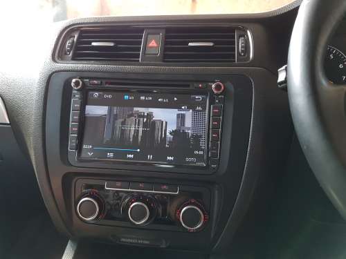 8 Inch VW Jetta 6, Navigation,Bluetooth, GPS, DVD, FREE Maps & Reverse Camera